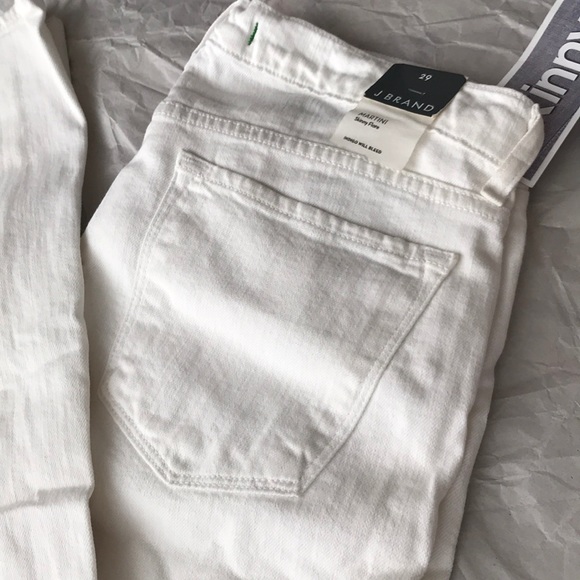 NWT J Brand Jeans  Martini Skinny Flare Jeans White (Blanc) Stretch denim. - Picture 4 of 7